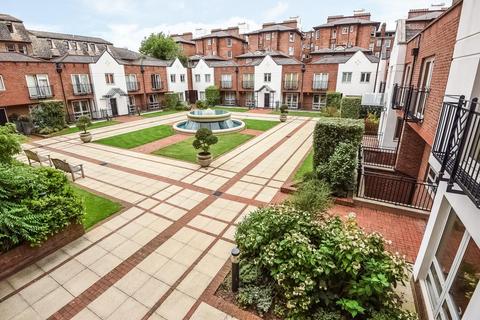 3 bedroom flat for sale, Templar Court,  St Johns Wood,  NW8