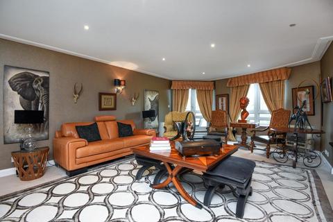 3 bedroom flat for sale, Templar Court,  St Johns Wood,  NW8