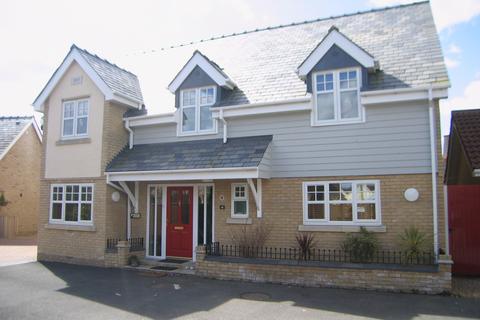 4 bedroom detached house to rent, Tower Road, Ely, Cambridgeshire