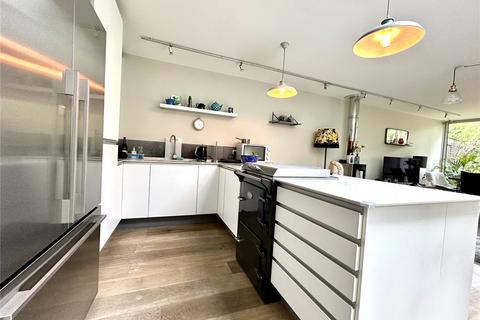 42 Ambleside Road, Lymington, SO41 3QS