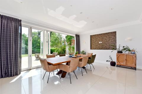 8 bedroom detached house to rent, Eaton Park, Cobham, Surrey, KT11