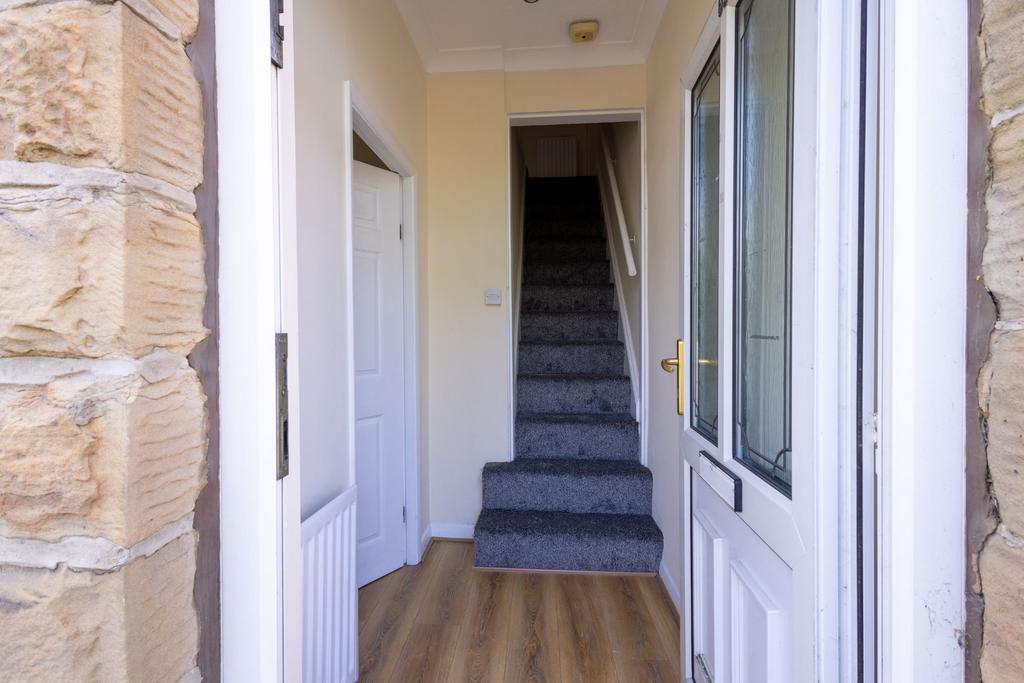 Bruntcliffe Road, Leeds 2 bed terraced house for sale £145,000