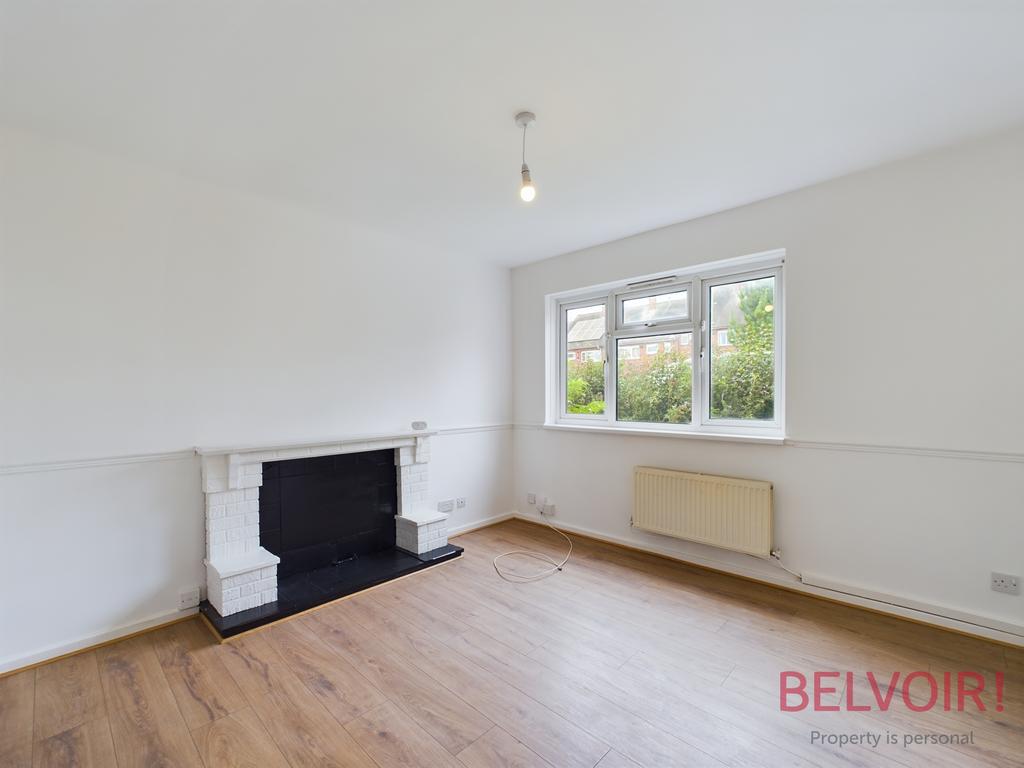 Flamborough Grove, Middleport, StokeonTrent, ST6 2 bed townhouse £