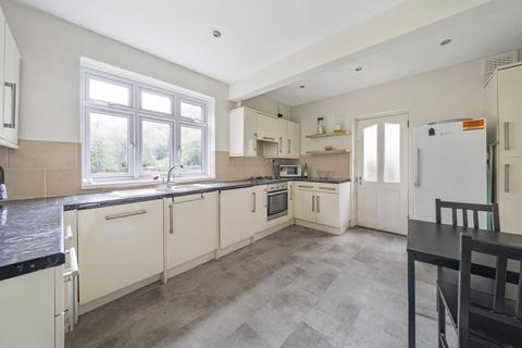 26 Parkgate, London, SE3 9XF
