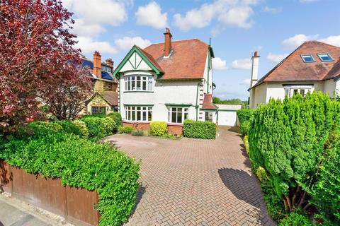 6 bedroom detached house for sale, Priestfields, Rochester, Kent