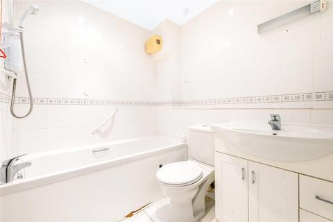 1 bedroom flat for sale, Forge Close, Bromley