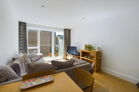 1 bedroom flat to rent, Darwin House, Kingsley Walk, Cambridge