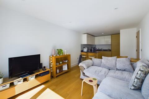 1 bedroom flat to rent, Darwin House, Kingsley Walk, Cambridge