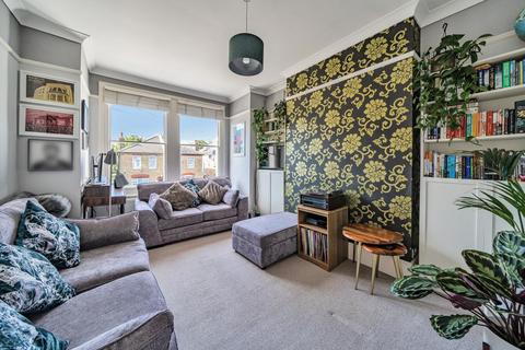 241 Ravenscroft Road, Beckenham, BR3 4TE