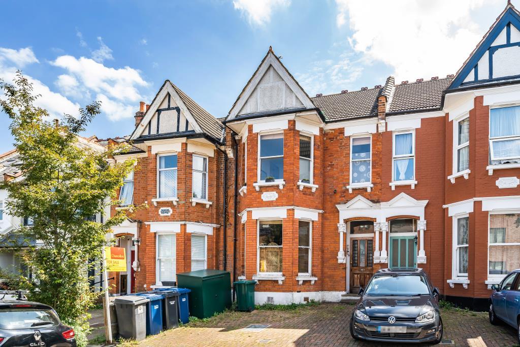 Muswell Hill, London, N10 2 bed flat for sale £575,000