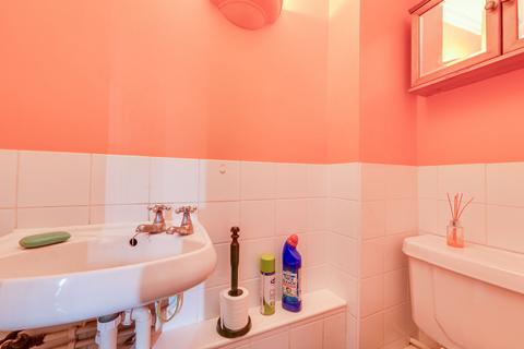 11 Seaview Road, Shoeburyness, Southend-on-sea, SS3 9DX
