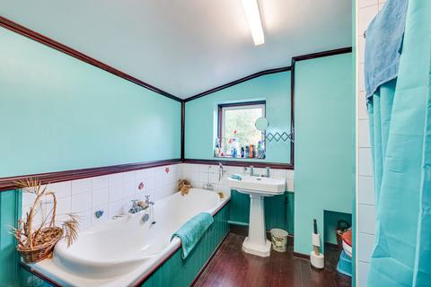 11 Seaview Road, Shoeburyness, Southend-on-sea, SS3 9DX