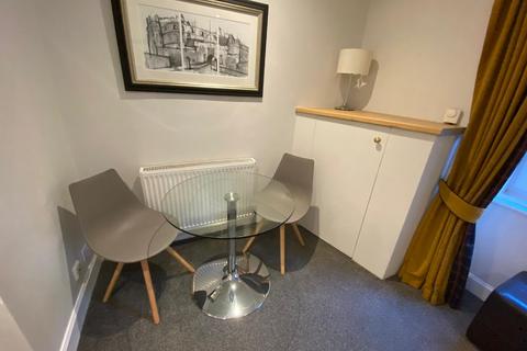 1 bedroom flat to rent, Morrison Street, Haymarket, Edinburgh, EH3