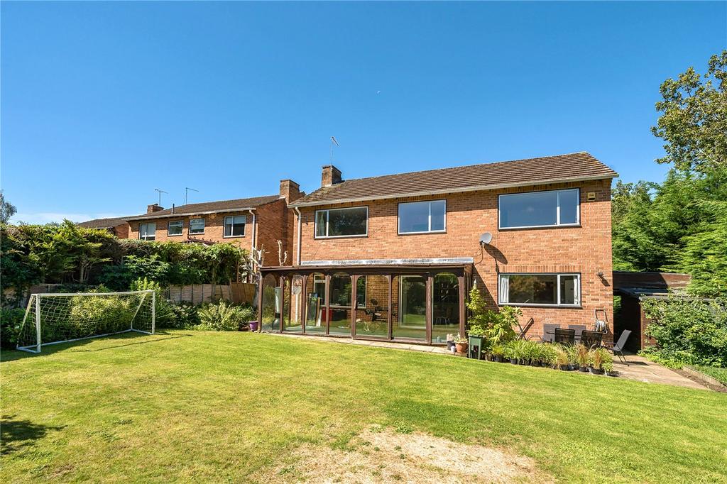 Ham Close, Charlton Kings, Cheltenham, GL52 4 bed detached house for sale £877,000