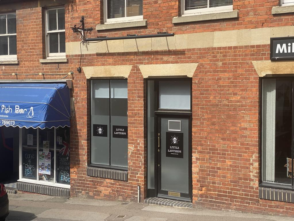 Wantage Property to rent £495 pcm (£114 pw)