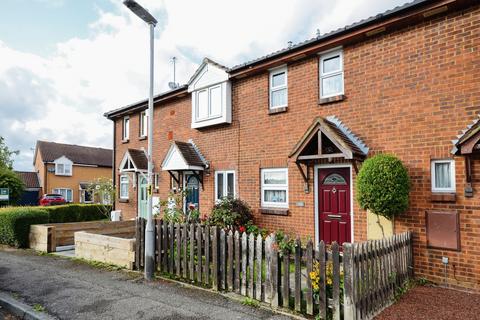 2 bedroom terraced house for sale - Ashfield Avenue, Bushey WD23