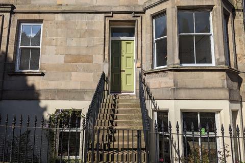 2 bedroom flat to rent, Brunswick Street, Hillside, Edinburgh, EH7