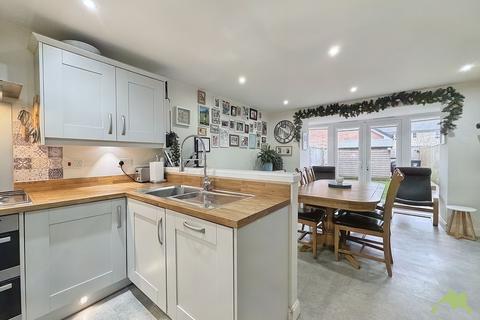 4 bedroom terraced house for sale, Worthington Road, Garstang, Preston