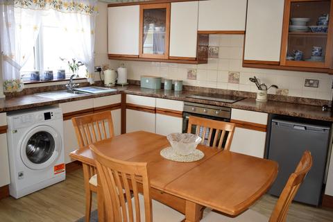 3 bedroom detached bungalow for sale, Tennyson Close, Caistor, LN7