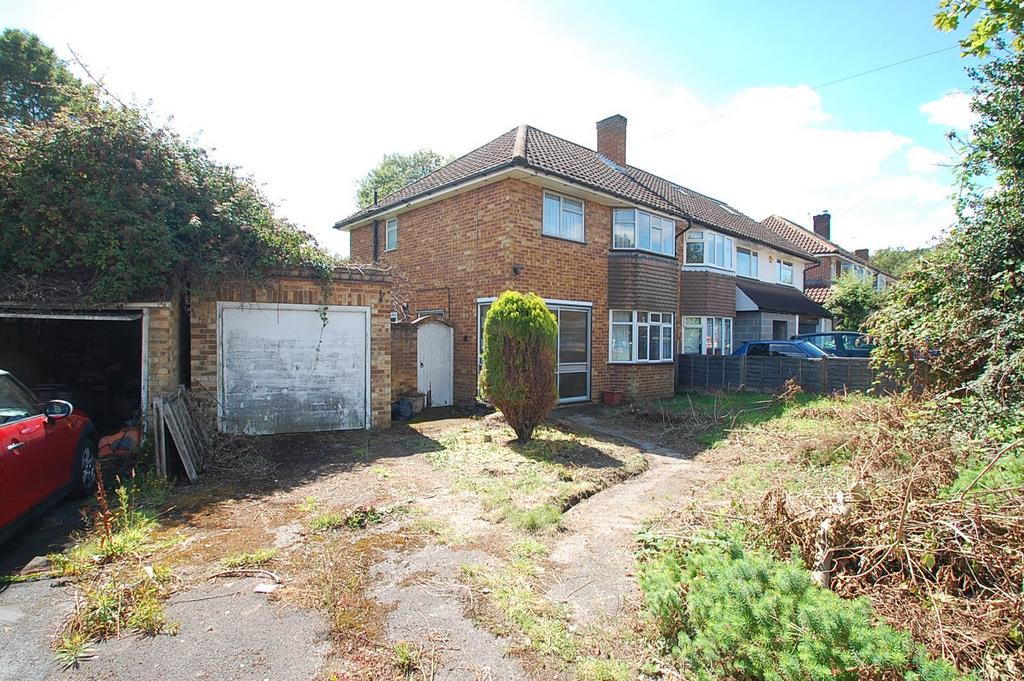 Pond Lane, Chalfont St. Peter, SL9 3 bed semidetached house for sale