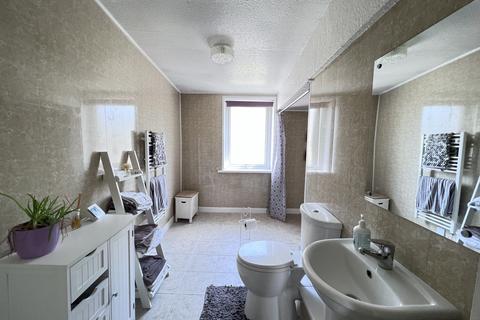 64 High Street, Gatehouse Of Fleet, Castle Douglas, DG7 2HP