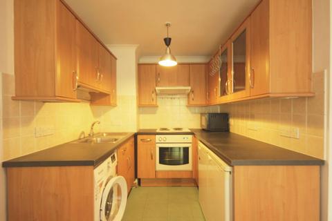 Studio to rent, George Leybourne House, Fletcher Street, London, E1