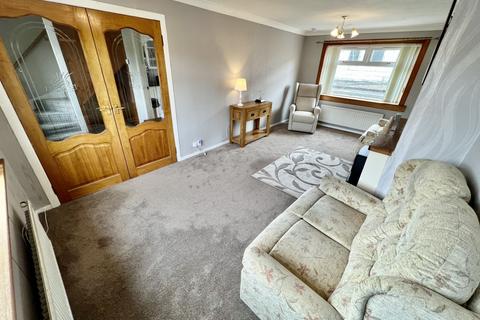 29 Castle Drive, Kilbirnie, KA25 6AZ
