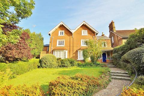 undefined, London Road, Guildford, Surrey, GU1