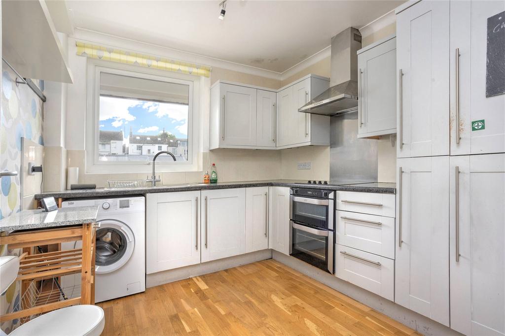 Greenacres, Preston Park Avenue, Brighton, East Sussex, BN1 2 bed ...