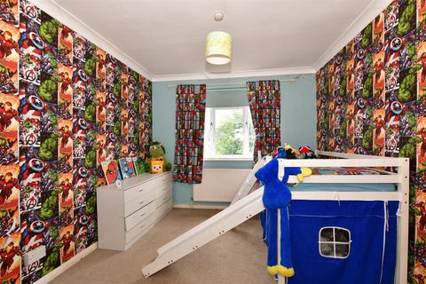 65 Laburnum Road, Rochester, ME2 2LA