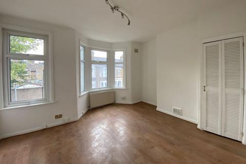 28 Durham Road, Canning Town, London, E16 4NF