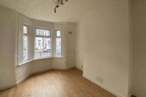 28 Durham Road, Canning Town, London, E16 4NF