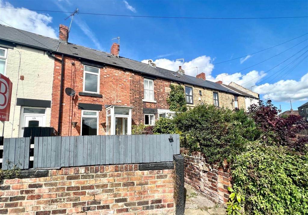 The Gate, Dodworth, Barnsley, South Yorkshire, S75 3LE 2 bed terraced