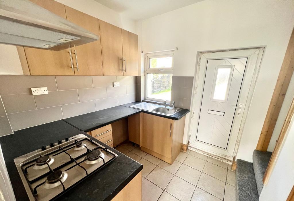 The Gate, Dodworth, Barnsley, South Yorkshire, S75 3LE 2 bed terraced