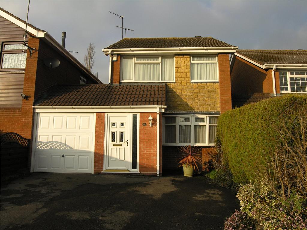 Shakespeare Drive, Kidderminster, Worcestershire, DY10 3 bed detached