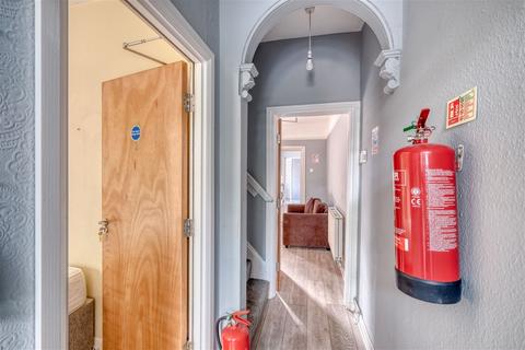 38 Malvern Road, Worcester, WR2 4LG