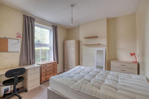 38 Malvern Road, Worcester, WR2 4LG