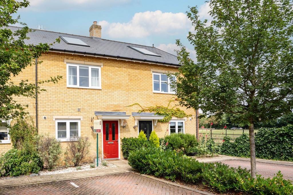 North Lodge Park, Milton, CB24 2 bed terraced house for sale £350,000