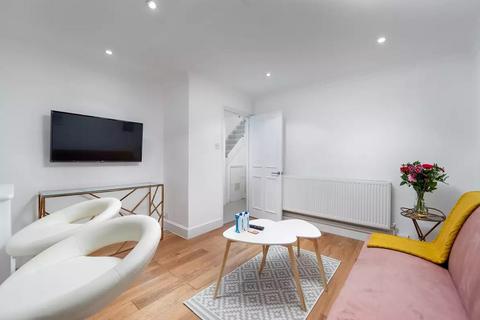 2 bedroom flat to rent, Anderson Street, Chelsea, London, SW3