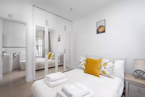 2 bedroom flat to rent, Anderson Street, Chelsea, London, SW3