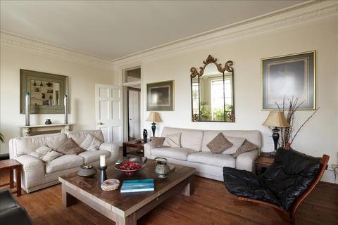 4 bedroom apartment for sale, Marloes Road, London, Kensington and Chelsea, W8
