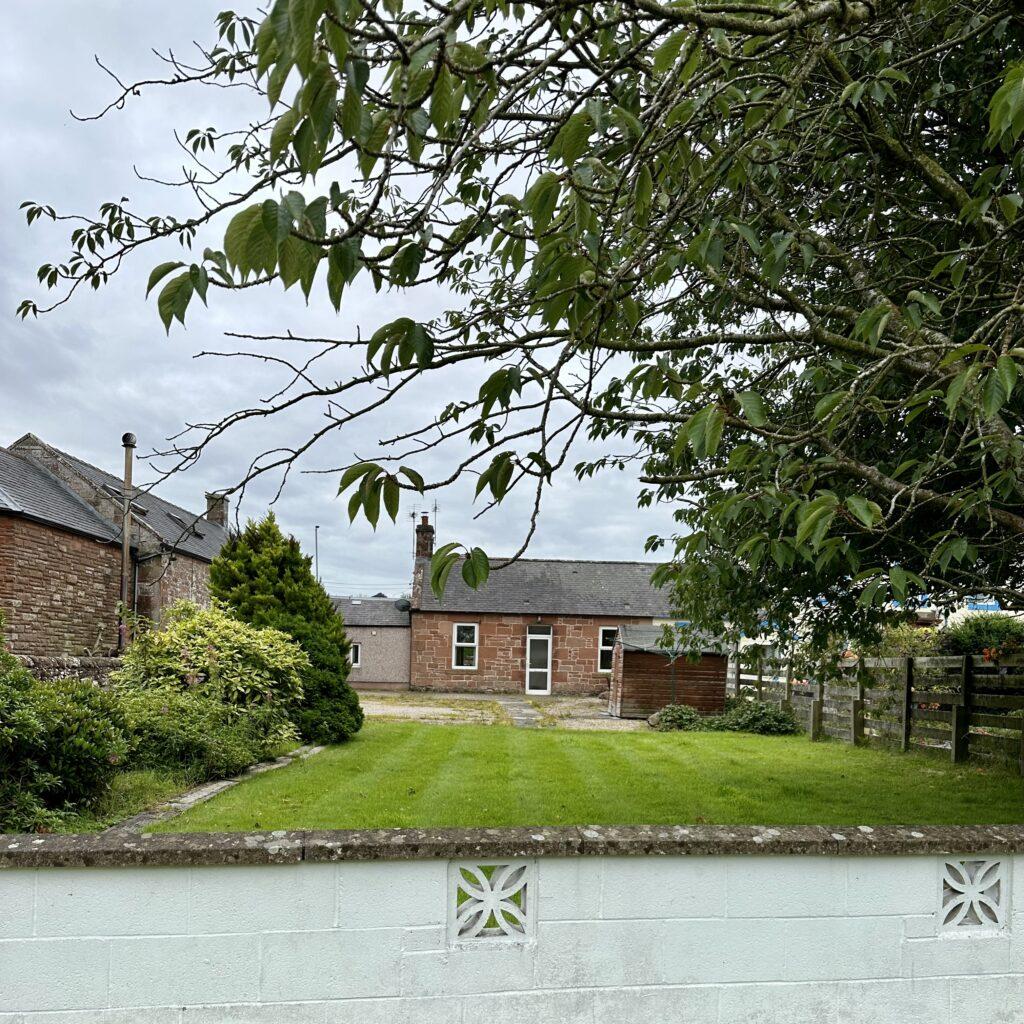 Greenbrae Cottage, Dornock, DG12 6SY 2 bed semidetached house £650