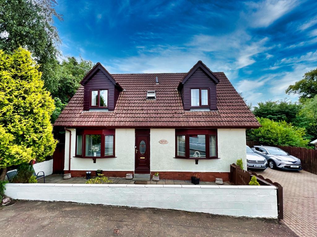 Donheath Cottage, Beith Road, Glengarnock, Nr Beith 4 bed cottage for