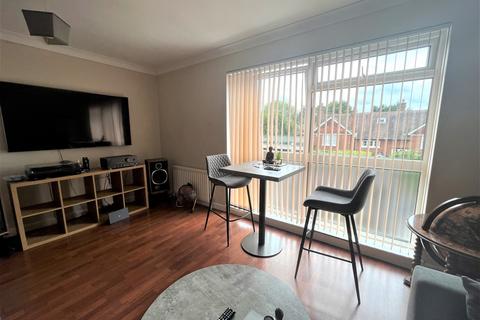 2 bedroom apartment to rent, 77 Granville Road, Sidcup, Kent, DA14