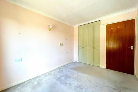 1 bedroom flat for sale - Homesea House, Green Road, Southsea, Hampshire, PO5 4DG
