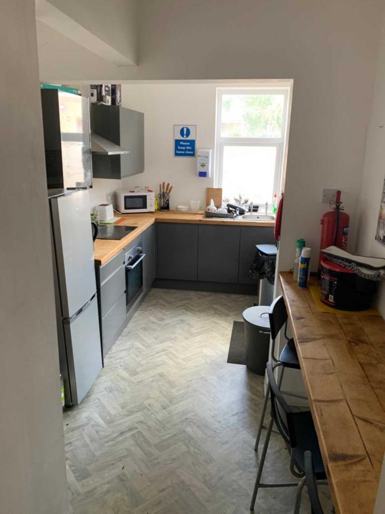 St Helens Road, Leigh 4 bed house share to rent £563 pcm (£130 pw)