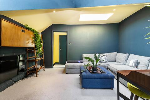 2 bedroom apartment to rent, Ardilaun Road, London, N5