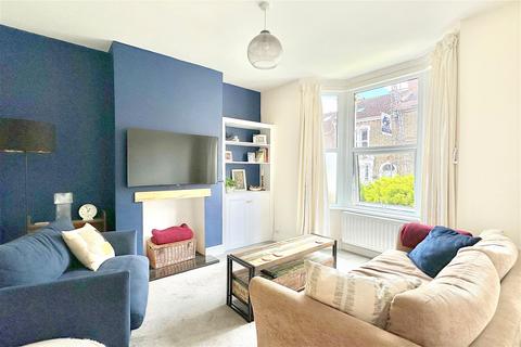 36 Avondale Road, Bath, BA1 3EG