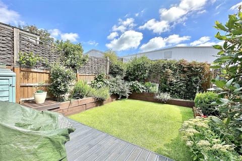 36 Avondale Road, Bath, BA1 3EG