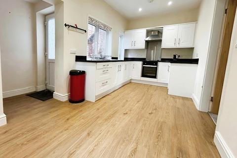 2 bedroom semi-detached house for sale, Flag Lane North, Upton, Chester, Cheshire, CH2